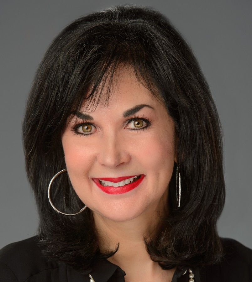 Jo Landreneau Agent Photo